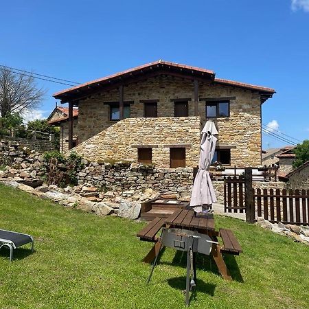 Apartamentos Los Tojos Colsa Zewnętrze zdjęcie