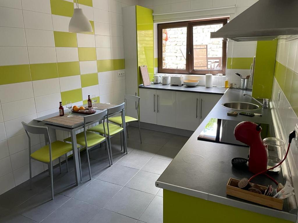 Apartamentos Los Tojos Colsa Zewnętrze zdjęcie