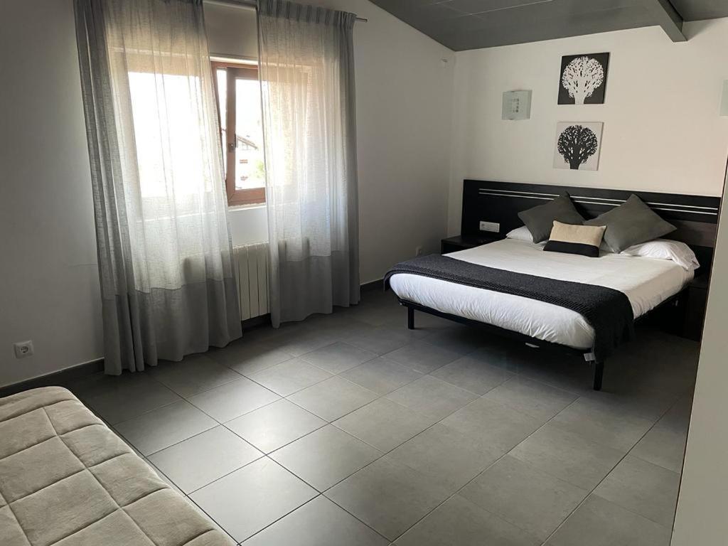 Apartamentos Los Tojos Colsa Zewnętrze zdjęcie